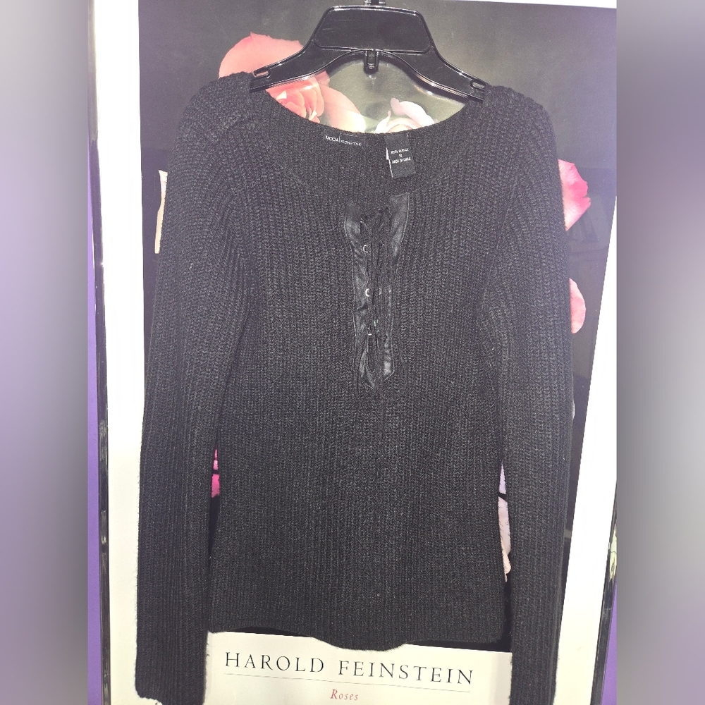 Victoria Secret Chunky Sweater with Lace-Up Leather Inset Detail S